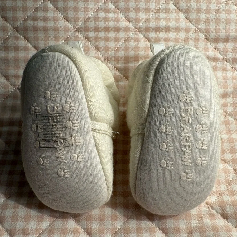 BearPaw Quilted Ivory Baby Booties - Picture 2 of 3